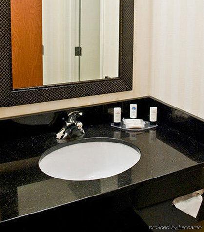 Fairfield Inn Расин Екстериор снимка