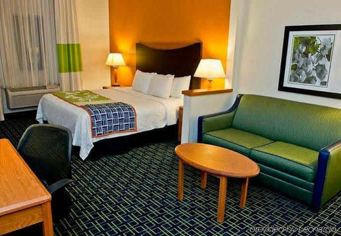 Fairfield Inn Расин Екстериор снимка